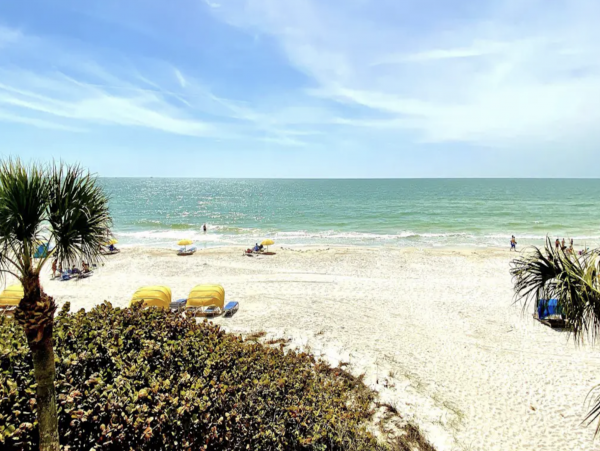 On Beach Vacation Condo in Madeira Beach